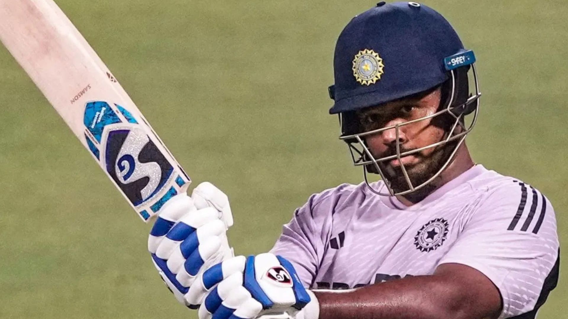 6,6,6,6,6,6.. సౌతాఫ్రికాతో సిరీస్‌కు ముందే రెచ్చిపోయిన టీమిండియా బ్యాడ్‌లక్ ప్లేయర్..