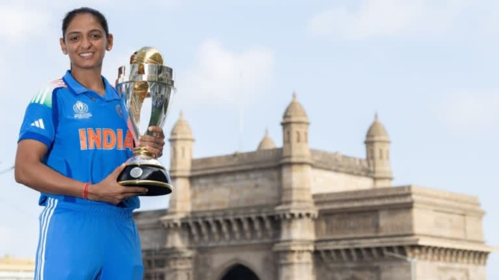  తొలి మహిళా క్రికెటర్‌గా హర్మన్‌ప్రీత్ కౌర్ రికార్డ్..! 
